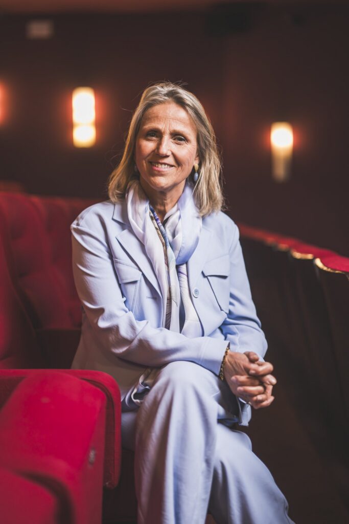 Portret van een teamlid van Lumière Tax Shelter in Cinema Lumière Brugge